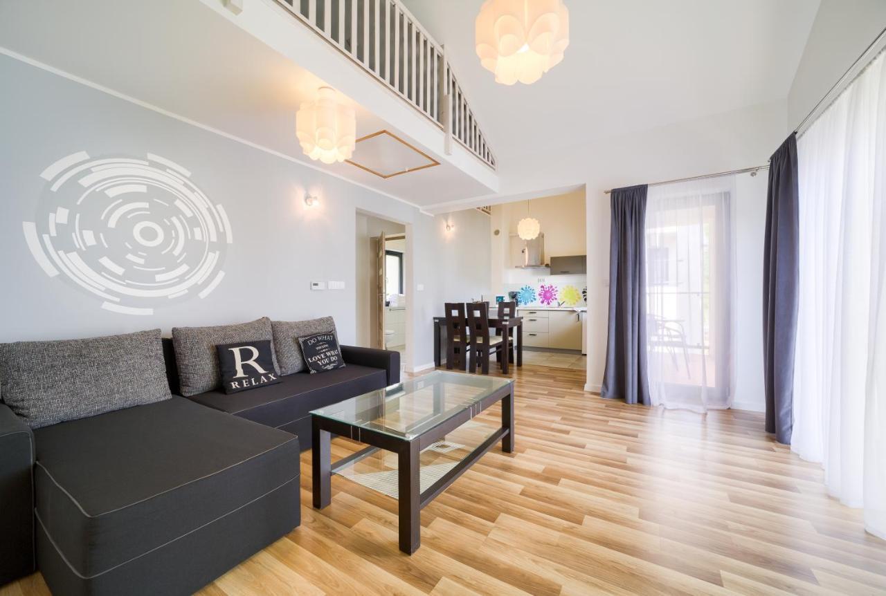Apartamenty Zloty Widok ชเจอร์ค ภายนอก รูปภาพ