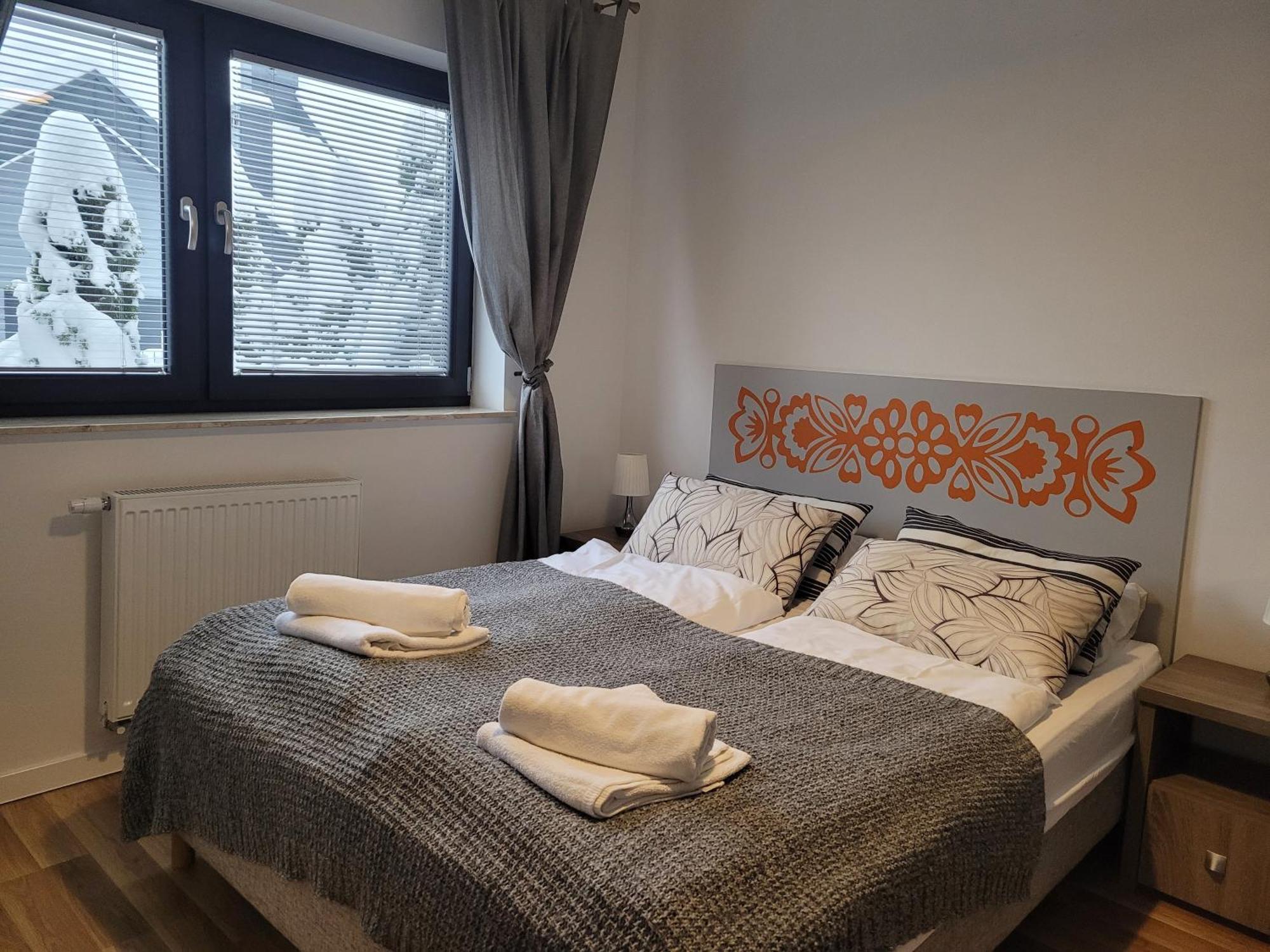 Apartamenty Zloty Widok ชเจอร์ค ภายนอก รูปภาพ