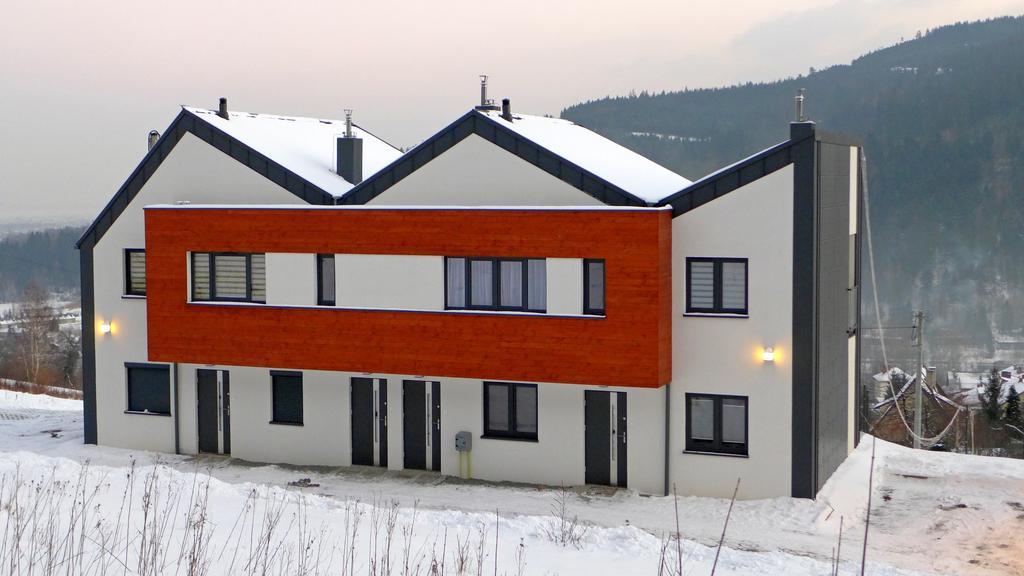 Apartamenty Zloty Widok ชเจอร์ค ภายนอก รูปภาพ