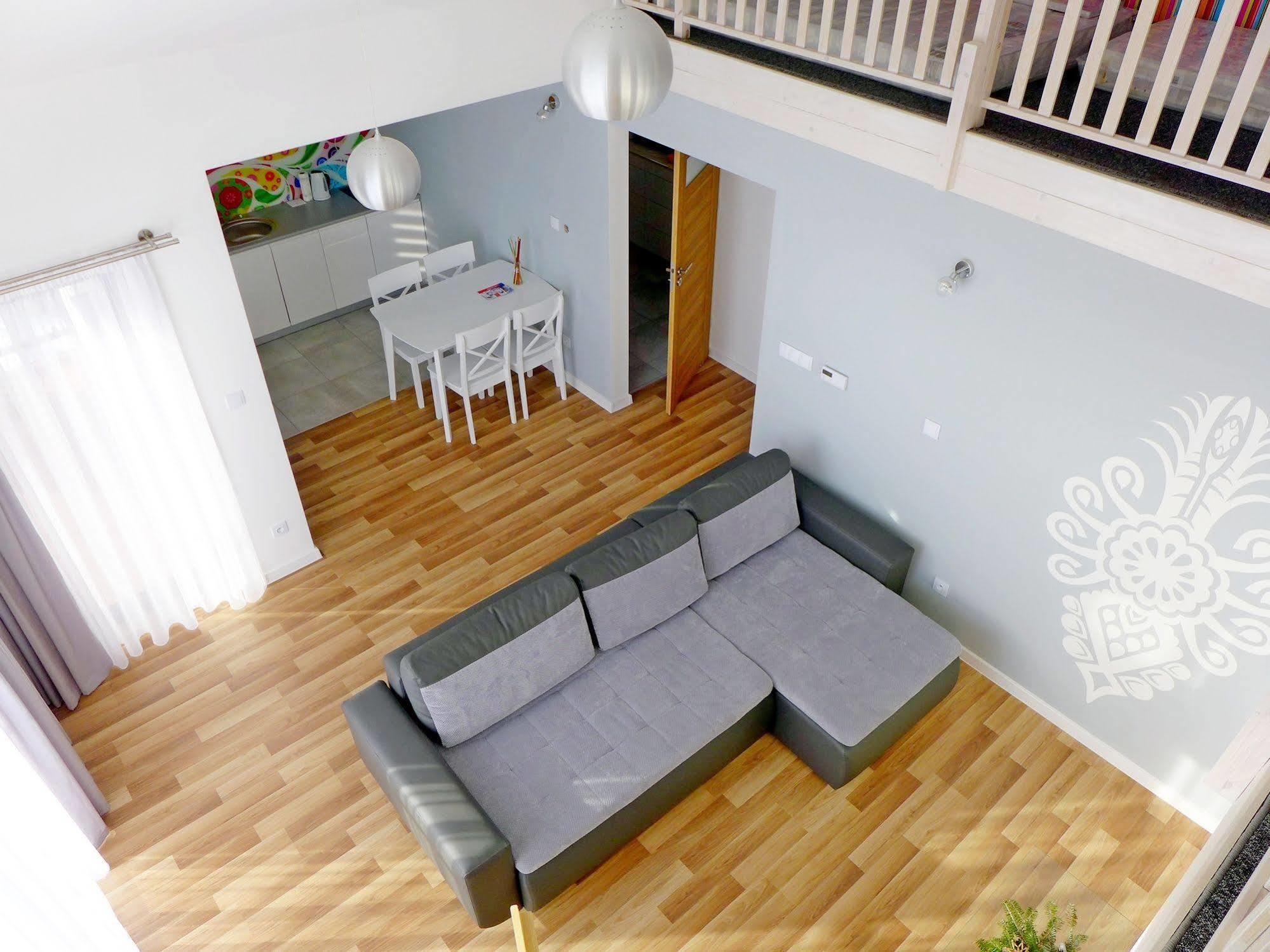 Apartamenty Zloty Widok ชเจอร์ค ภายนอก รูปภาพ