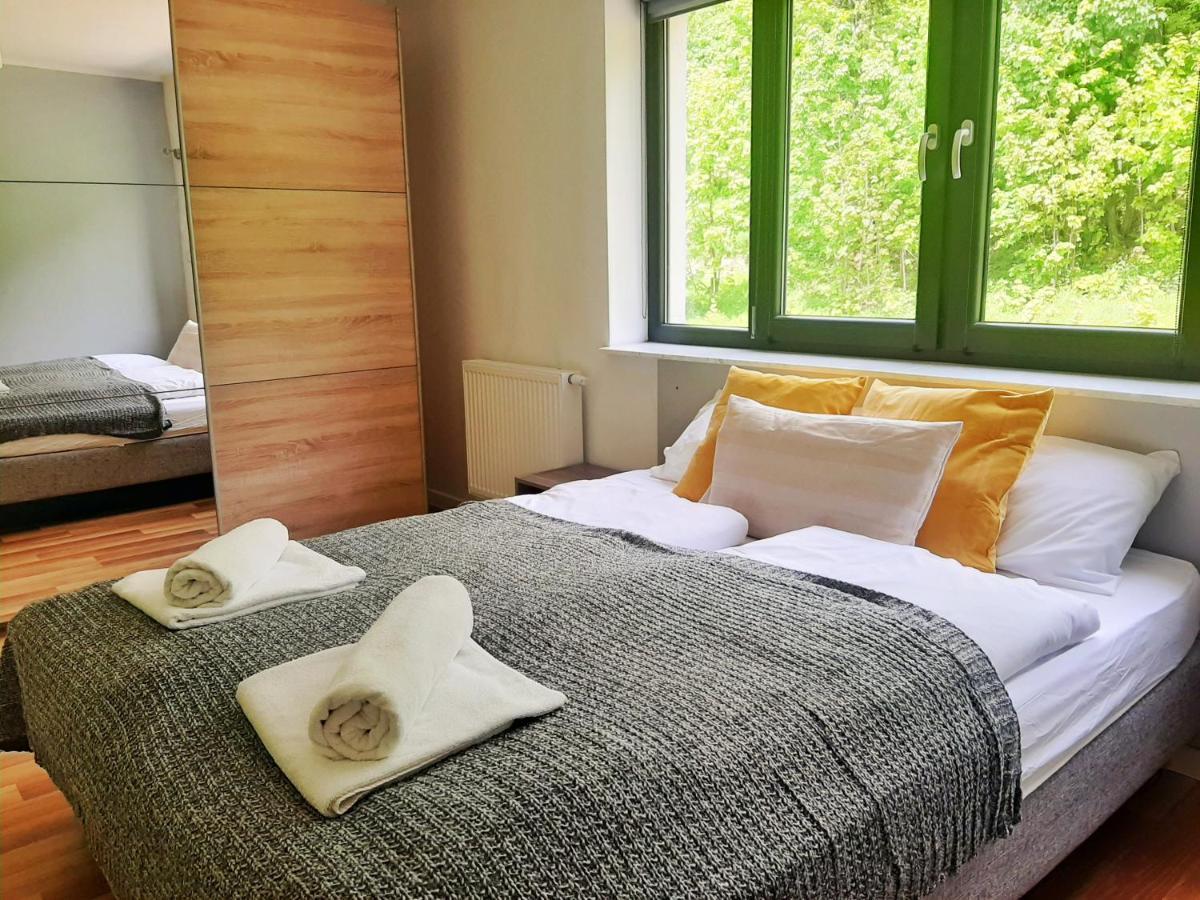 Apartamenty Zloty Widok ชเจอร์ค ภายนอก รูปภาพ